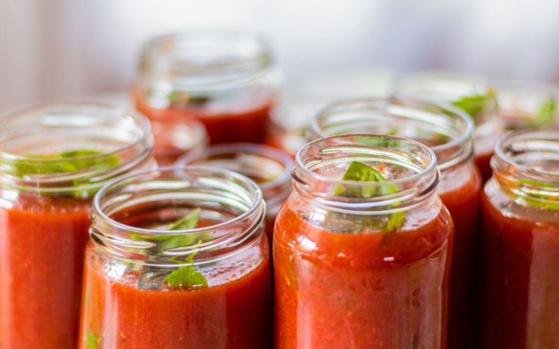A Guide to Choosing the Best Sauce Wholesaler
