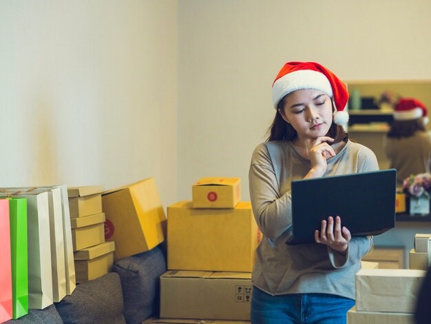 Inventory Management for the Christmas Rush