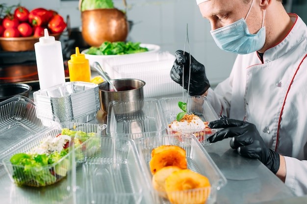 Read more about the article Caterers Should Not Compromise on Food Quality – Here is Why?