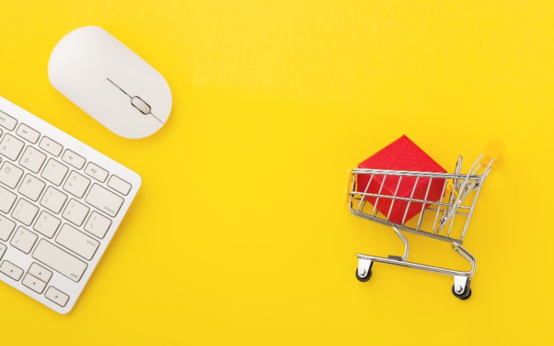 Read more about the article How Click and Collect is a Better Way to Shop in Bulk these Days