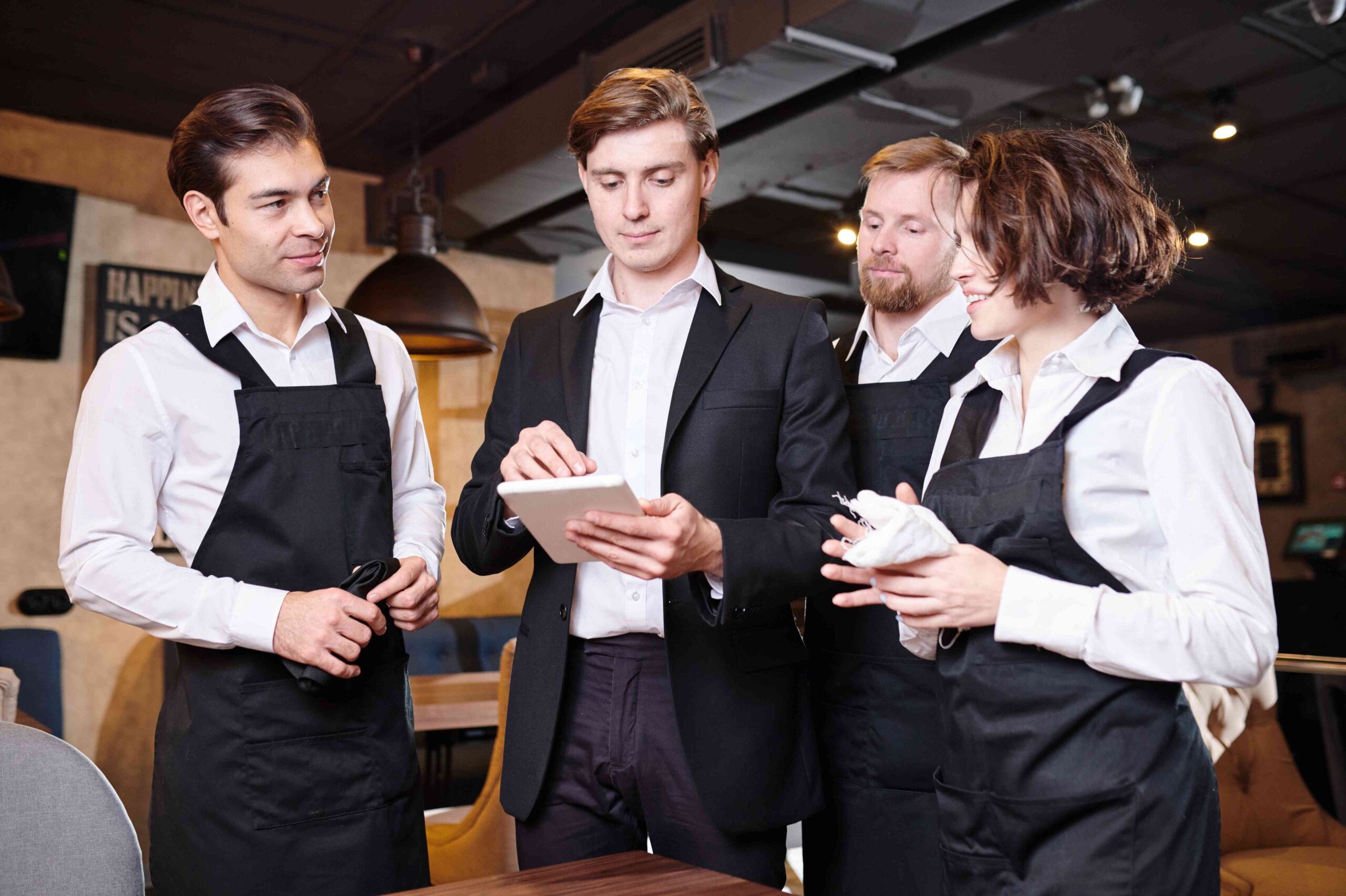 Read more about the article Tips for Keeping your Restaurant Staff Motivated